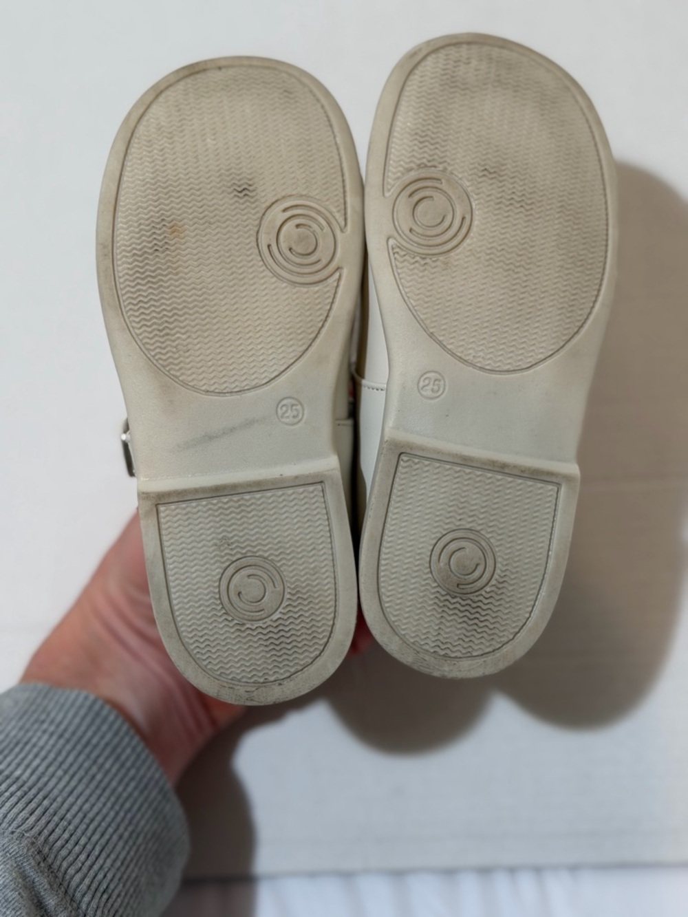 La Coqueta Ivory Nappa Leather Toddler Mary Jane Shoes Size 25 (9 US) - Picture 17 of 17
